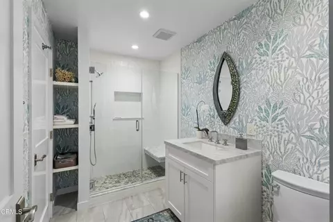 Bath - 2230 Jamestown Ln, Oxnard, CA 93035 photo 2 of 6