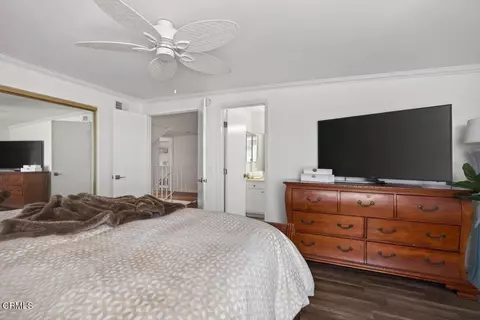 Bedroom - 2052 Glenbrook Ave, Camarillo, CA 93010 photo 2 of 4