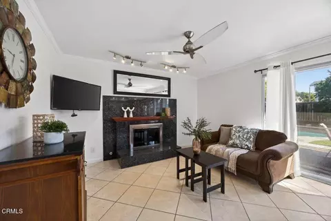 Living - 2052 Glenbrook Ave, Camarillo, CA 93010 photo 1 of 1