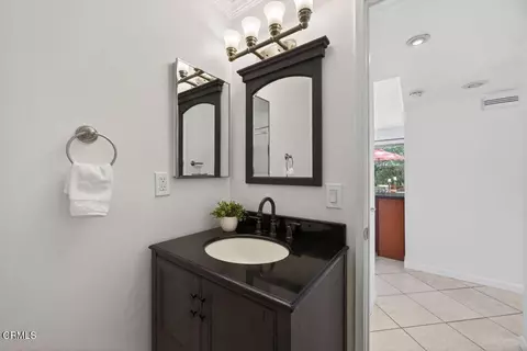 Bath - 2052 Glenbrook Ave, Camarillo, CA 93010 photo 1 of 2