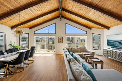 Other - 333 Melrose Dr, Oxnard, CA 93035 photo 2 of 8