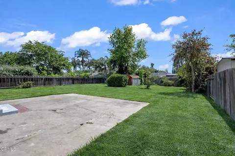 Exterior - 2208 Cornwell Ave, Modesto, CA 95350 photo 5 of 14