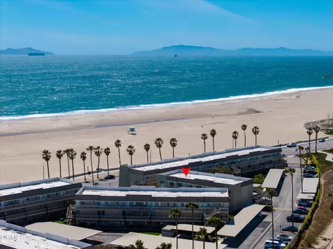 234 E Surfside Dr, Port Hueneme, CA 93041