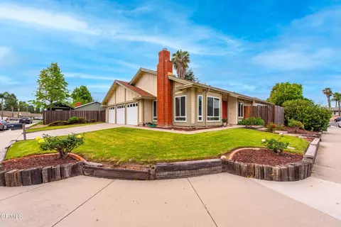 Exterior - 2791 Waverly Ave, Camarillo, CA 93010 photo 3 of 14