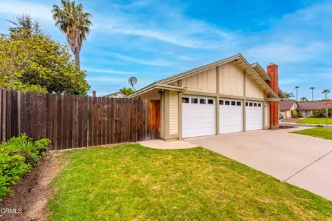 Exterior - 2791 Waverly Ave, Camarillo, CA 93010 photo 13 of 14
