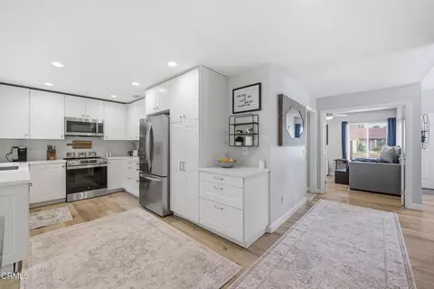 Entry Way - 2791 Waverly Ave, Camarillo, CA 93010 photo 1 of 1