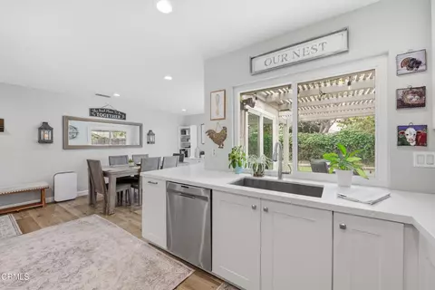 Kitchen - 2791 Waverly Ave, Camarillo, CA 93010 photo 4 of 5
