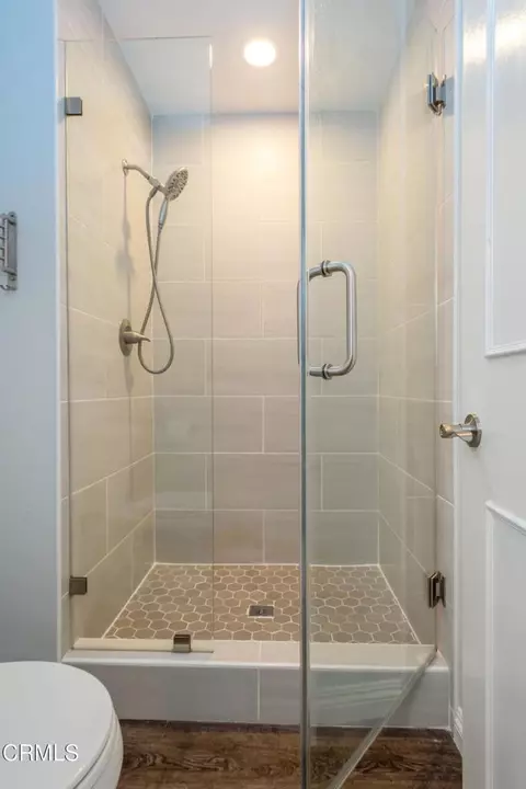 Bath - 5204 Creekside Rd, Camarillo, CA 93012 photo 5 of 5