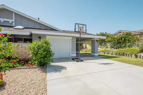 Exterior - 5204 Creekside Rd, Camarillo, CA 93012 photo 4 of 10