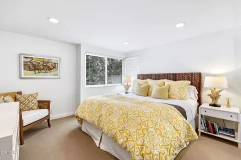 Bedroom - 3281 Ocean Dr, Oxnard, CA 93035 photo 7 of 10