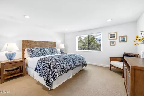 Bedroom - 3281 Ocean Dr, Oxnard, CA 93035 photo 9 of 10