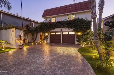 2355 Peninsula Rd, Oxnard, CA 93035