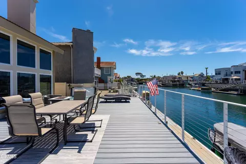 Exterior - 2355 Peninsula Rd, Oxnard, CA 93035 photo 12 of 13