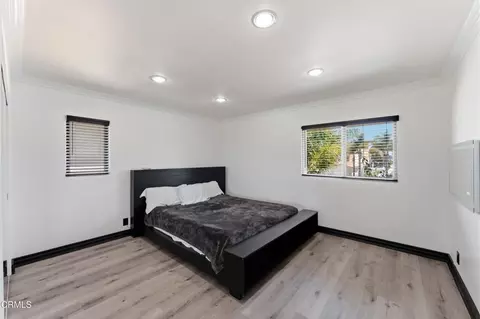 Bedroom - 2355 Peninsula Rd, Oxnard, CA 93035 photo 3 of 3
