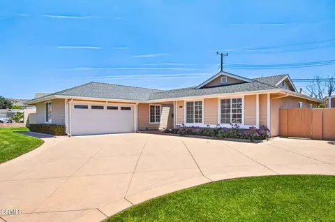 1076 Beechwood St, Camarillo, CA 93010