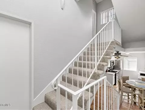 Entry Way - 5204 Columbus Pl, Oxnard, CA 93033 photo 1 of 1