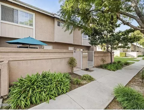 5204 Columbus Pl, Oxnard, CA 93033