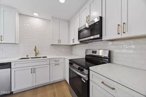 151 W Bay Blvd, Port Hueneme, CA 93041