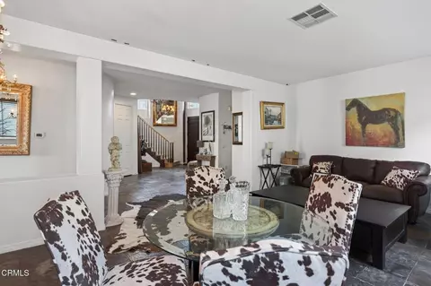 Dining - 668 Corte Sol, Camarillo, CA 93010 photo 3 of 6