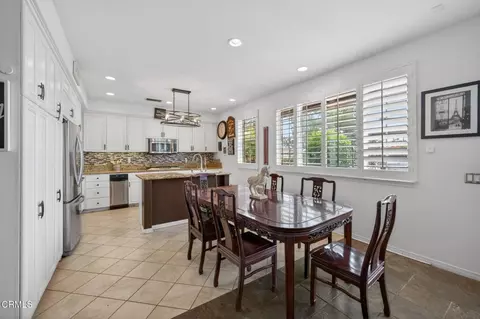 Dining - 668 Corte Sol, Camarillo, CA 93010 photo 5 of 6