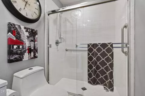 Bath - 668 Corte Sol, Camarillo, CA 93010 photo 6 of 6