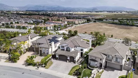 View/Area - 668 Corte Sol, Camarillo, CA 93010 photo 4 of 9
