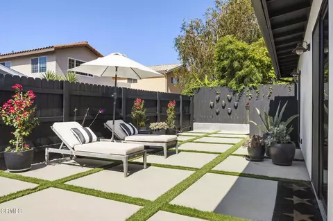 Exterior - 5221 Wavecrest Way, Oxnard, CA 93035 photo 5 of 8