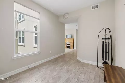 Entry Way - 1531 Windshore Way, Oxnard, CA 93035 photo 1 of 2