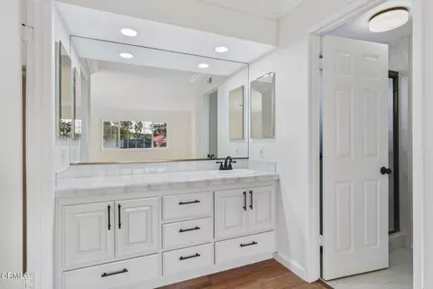 Bath - 3186 Galena Ave, Simi Valley, CA 93065 photo 2 of 4