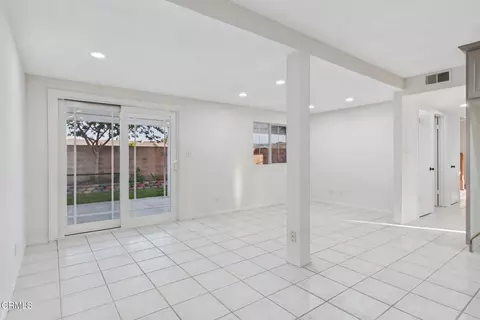 Living - 3186 Galena Ave, Simi Valley, CA 93065 photo 4 of 5