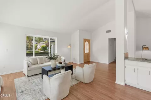 Living - 6091 Irena Ave, Camarillo, CA 93012 photo 5 of 8