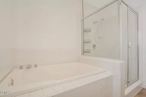 Bath - 1130 Mandalay Beach Rd, Oxnard, CA 93035 photo 3 of 6