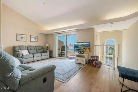 Living - 1130 Mandalay Beach Rd, Oxnard, CA 93035 photo 2 of 3