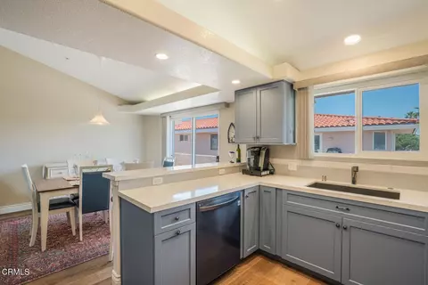 Kitchen - 1130 Mandalay Beach Rd, Oxnard, CA 93035 photo 3 of 3