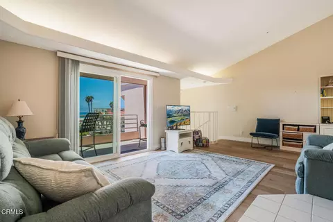 Living - 1130 Mandalay Beach Rd, Oxnard, CA 93035 photo 3 of 3