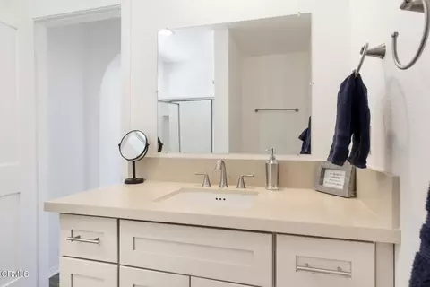 Bath - 7188 Lomita Rd, Joshua Tree, CA 92252 photo 2 of 4