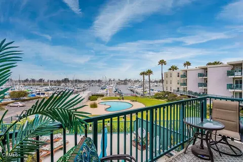 2901 Peninsula Rd #347, Oxnard, CA 93035