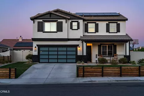 38214 Etienne Dr, Palmdale, CA 93552