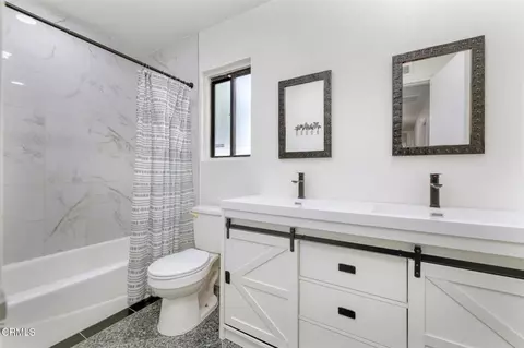 Bath - 23005 Hilse Ln, Newhall, CA 91321 photo 1 of 3