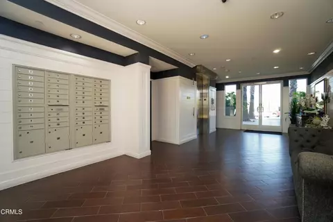 Entry Way - 1901 Victoria Ave #115, Oxnard, CA 93035 photo 2 of 2