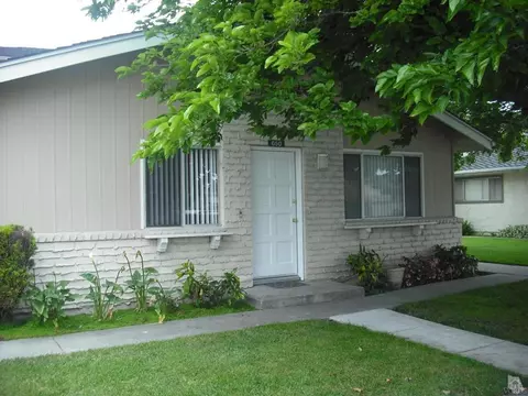 650 W Hemlock St, Port Hueneme, CA 93041