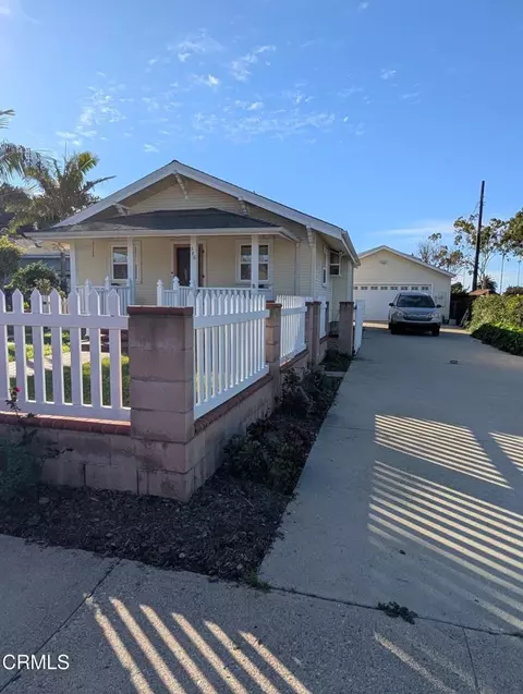 386 W Prospect St, Ventura, CA 93001