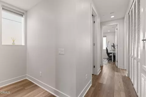 Entry Way - 1068 Canal St, Oxnard, CA 93035 photo 3 of 3