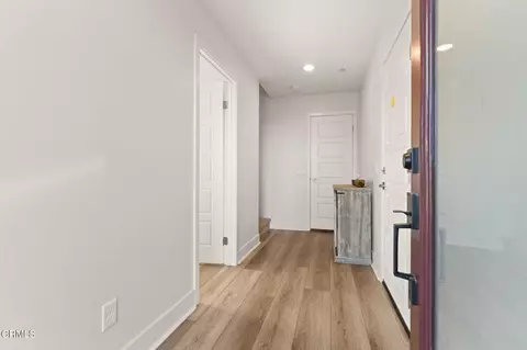 Entry Way - 1068 Canal St, Oxnard, CA 93035 photo 1 of 3