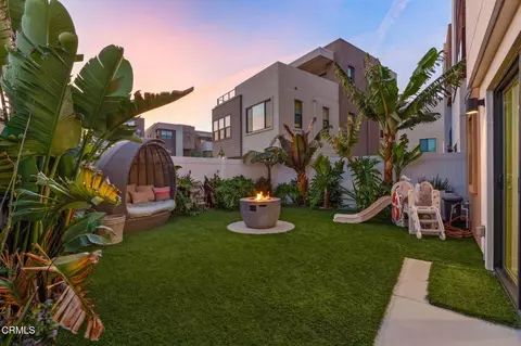 Exterior - 1068 Canal St, Oxnard, CA 93035 photo 1 of 4