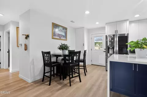 Dining - 2377 Fitzgerald Rd, Simi Valley, CA 93065 photo 2 of 2