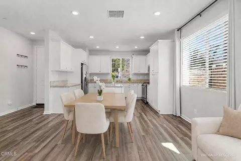 Dining - 2072 Harvest Loop, Santa Paula, CA 93060 photo 1 of 2