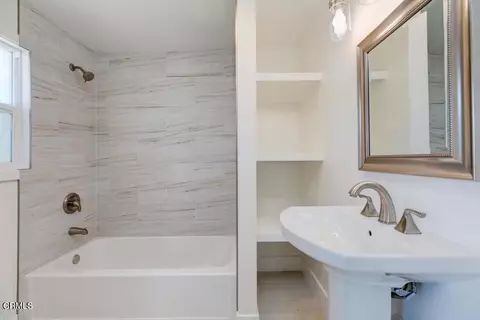 Bath - 3968 Ternez Dr, Moorpark, CA 93021 photo 3 of 3