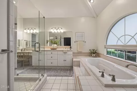 Bath - 420 Andrew Dr, Ojai, CA 93023 photo 1 of 4