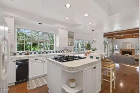 Kitchen - 420 Andrew Dr, Ojai, CA 93023 photo 1 of 3